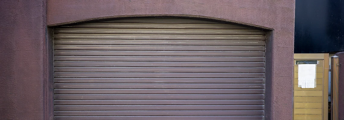 Fallen Garage Door Worn Rollers Replacement in Palatine, Illinois